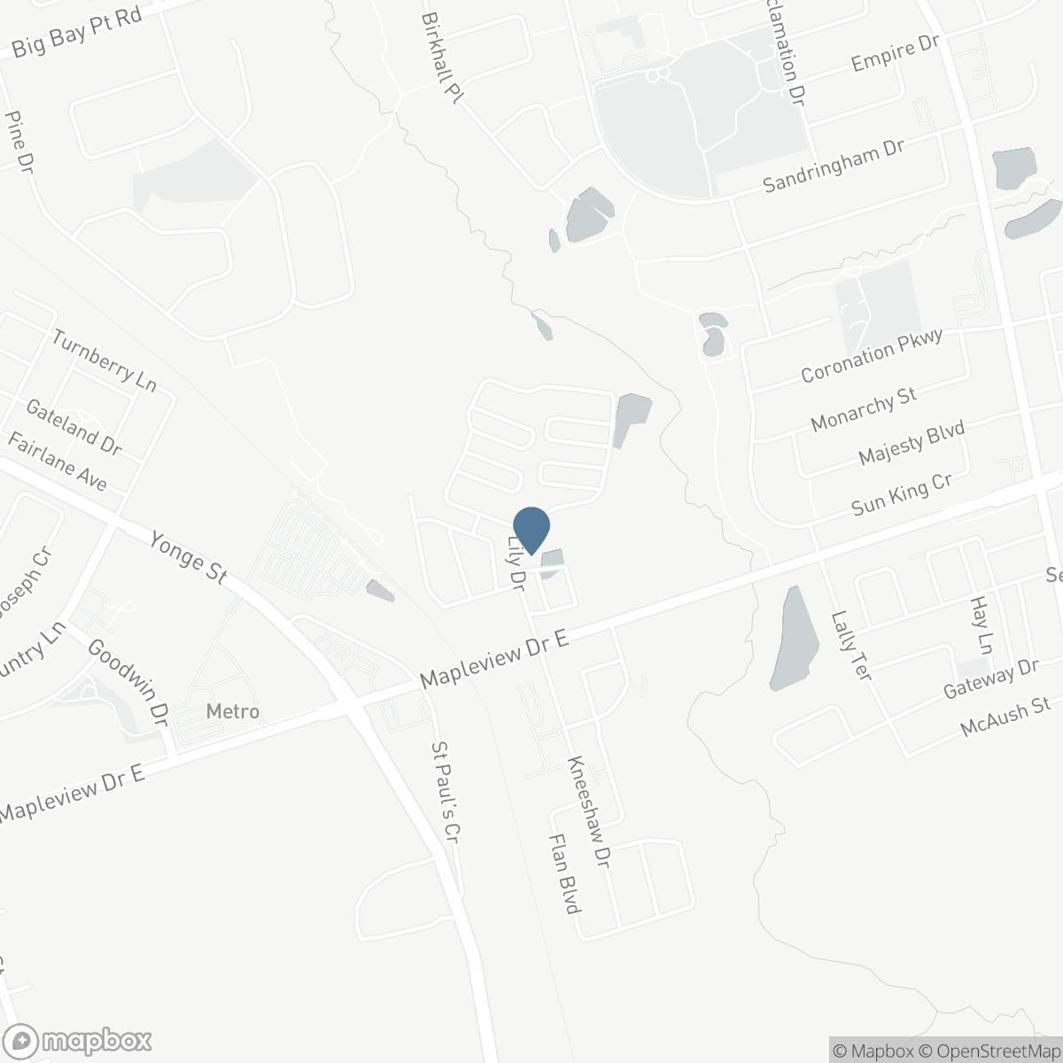 6 BLUE FOREST CRESCENT, Barrie, Ontario L9J 0N3